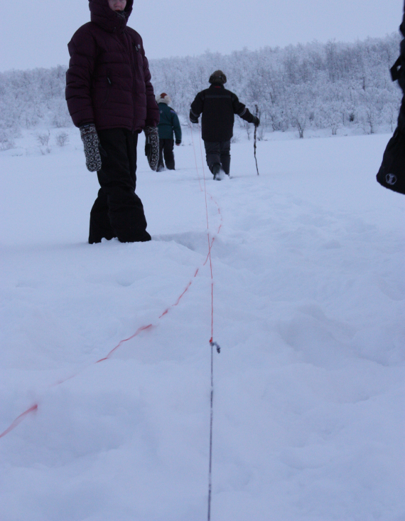 Sette garn under isen.