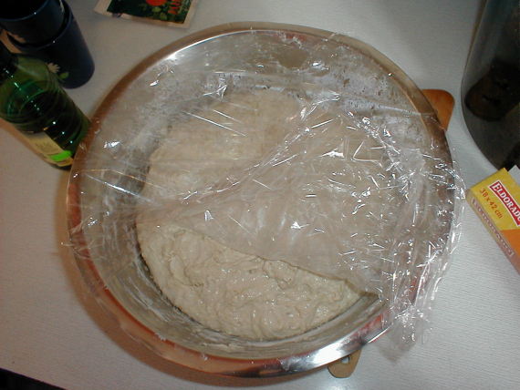 Brøddeig i en bolle.