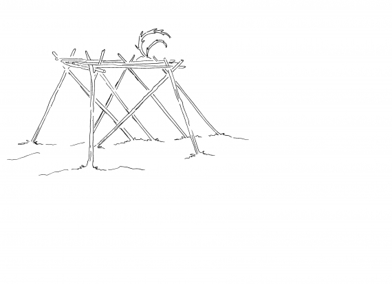 Bilde av Suoŋir. Det er trær stilt mot hverandre med en platting. I gamle dager brukte man Suoŋir som en lagringsplass for utstyr og mat.